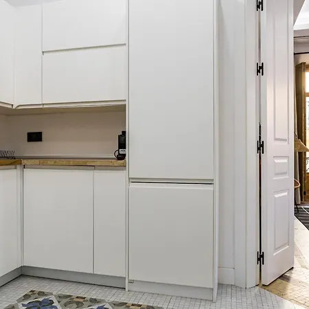 Apartment Constitucion Square By Nomadia Homes